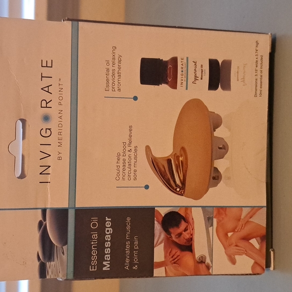 Essential Oil Massager - Picture 2 of 3